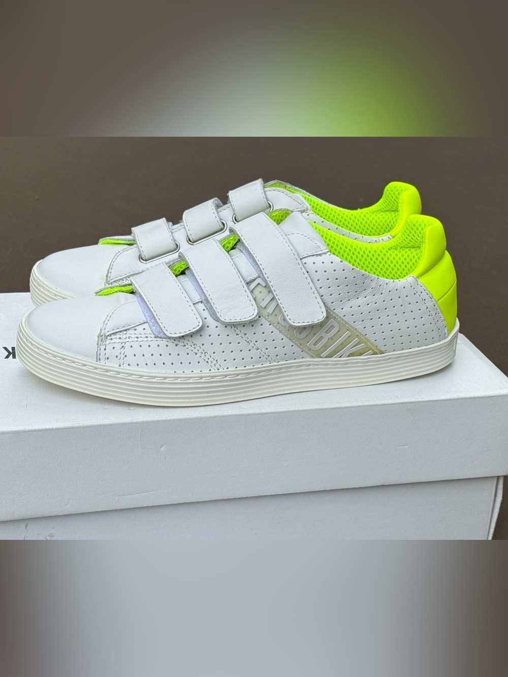 Bikkembergs White & Neon Yellow Leather Sneakers Unisex EU 38 NEW